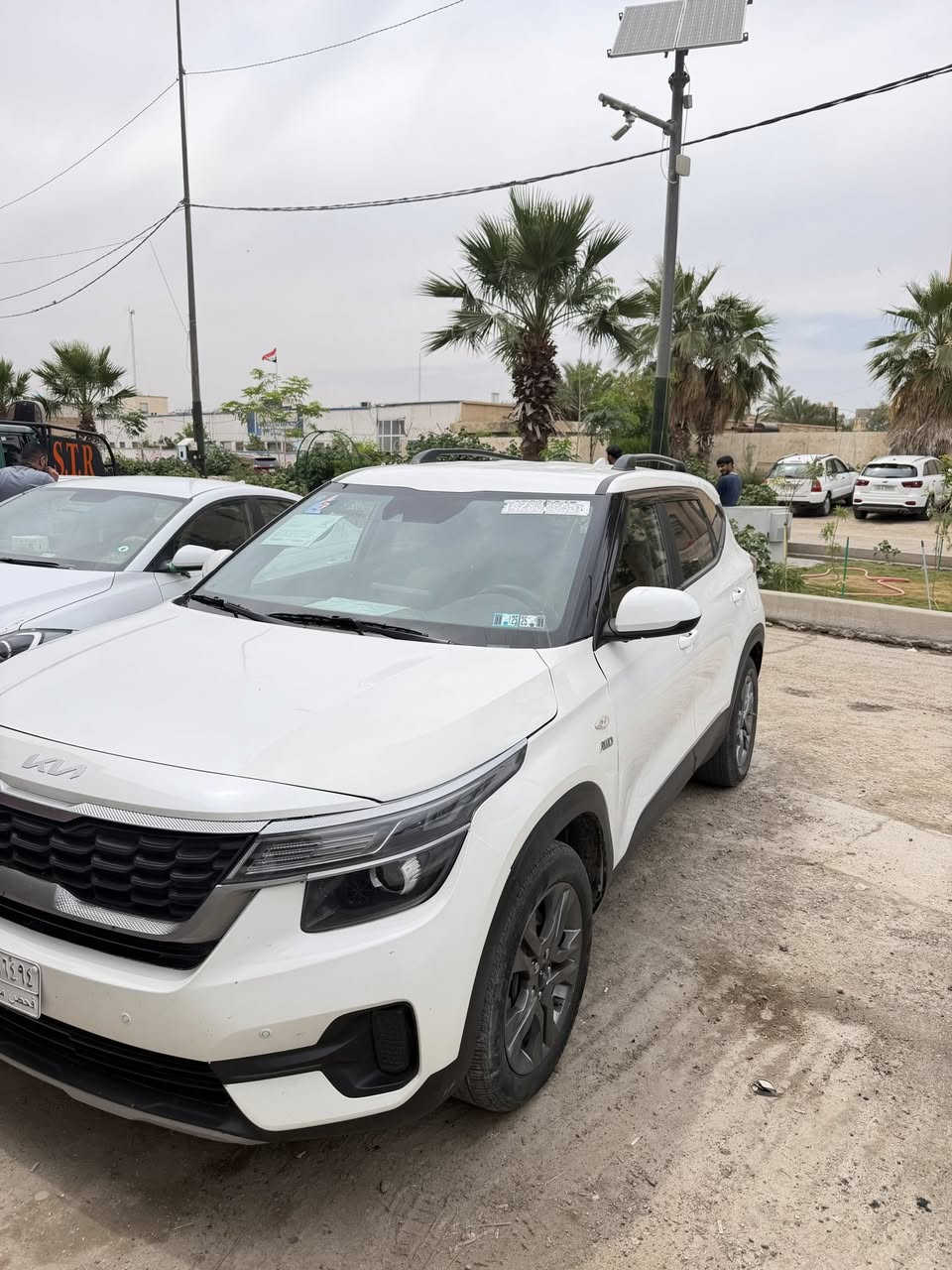السلام عليكم كيا سيلتيوس 2023
مكينه 2000 دوش 
بدون رقم 
حادثها موضح بصور 
السعر 133$
مواصفات تحديد مسار كامره رادر امامي خلفي 
تبريد كير مكينه جاهزات 
***********
العنوان بابل
