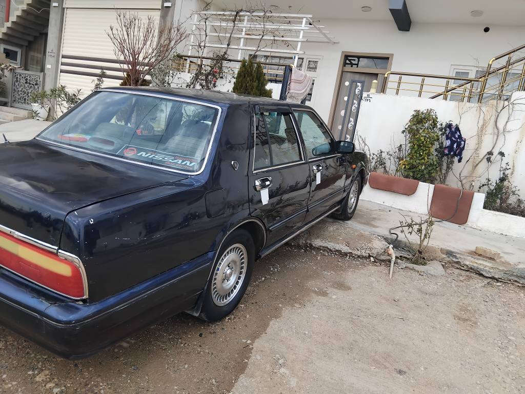 نیسان سدریک بۆ فرۆشتن 2001 ئاڕمی پلاستیکی سلێیمانی ئاڕمو ئە وە لیات موسو بڕاوە ی بە شە رت گێڕو مە کینە و ساردیو گە رمی بێعە یب ماڵی دۆستە نرخی 30گڵاو معامە لە  *********** لە سلێیمانیم السليمانية, العراق
