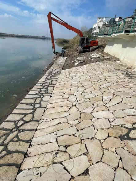 بناء حجر كرسته وعمل تطبيك ممرات بحيرات شواطي ***********@*********** حلة
