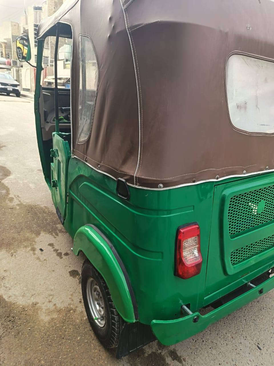 سلام عليكم تكتك لبيع موديل 2022شهر (6) تكتك مكفول من الضربه تكتك أوراق المصطفى كامله تكتك حلوه نضيفه ربع ما ذب عليها نضيفه السعر ب7 وربع وبيها مجال مكاني بغداد الرقم ***********
