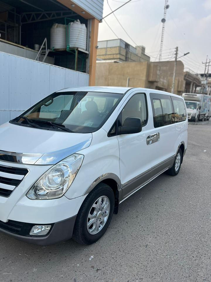 سلام عليكم للبيع ستاركس مفتوح موديل 2018 رقم بصره سنويه ل 28 سياره جديده جاهزه من كلشي حداد طخم تاير دوشمه كشنات ارضيه جديده سياره بيها قطعتين صبغ فقط باقي كفاله سعر 185 للاستفسار ***********
