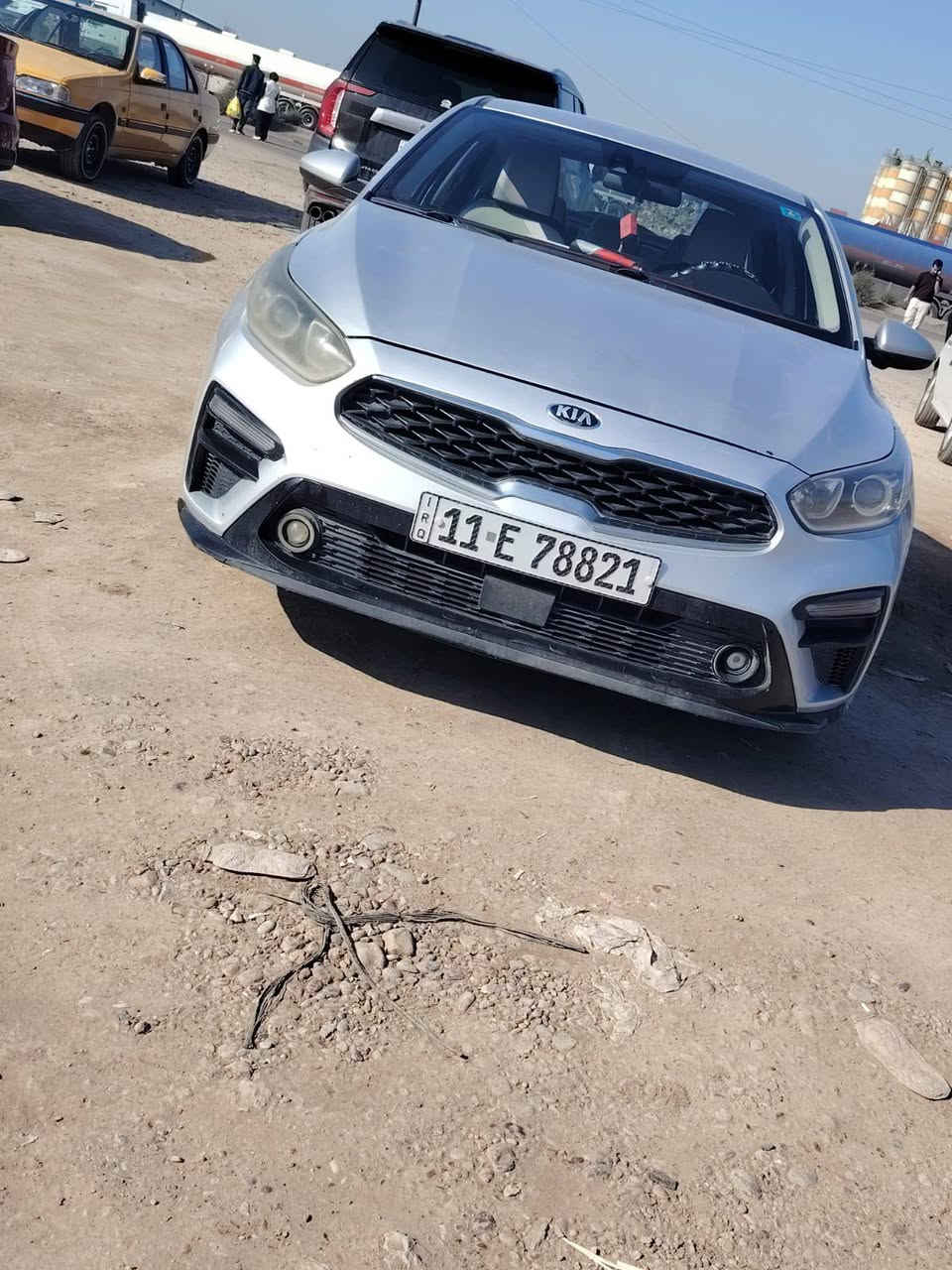 بيه جاملق وبنيد بدون دواخل وبارد بل باب الساق عله كد شبرين فقط ول باقي مكفول
السعر مناسب اتصل ع خط وتدلل

‏‪0775 928 1881‬‏
‏‪‪0788 168 3003‬‬‏
