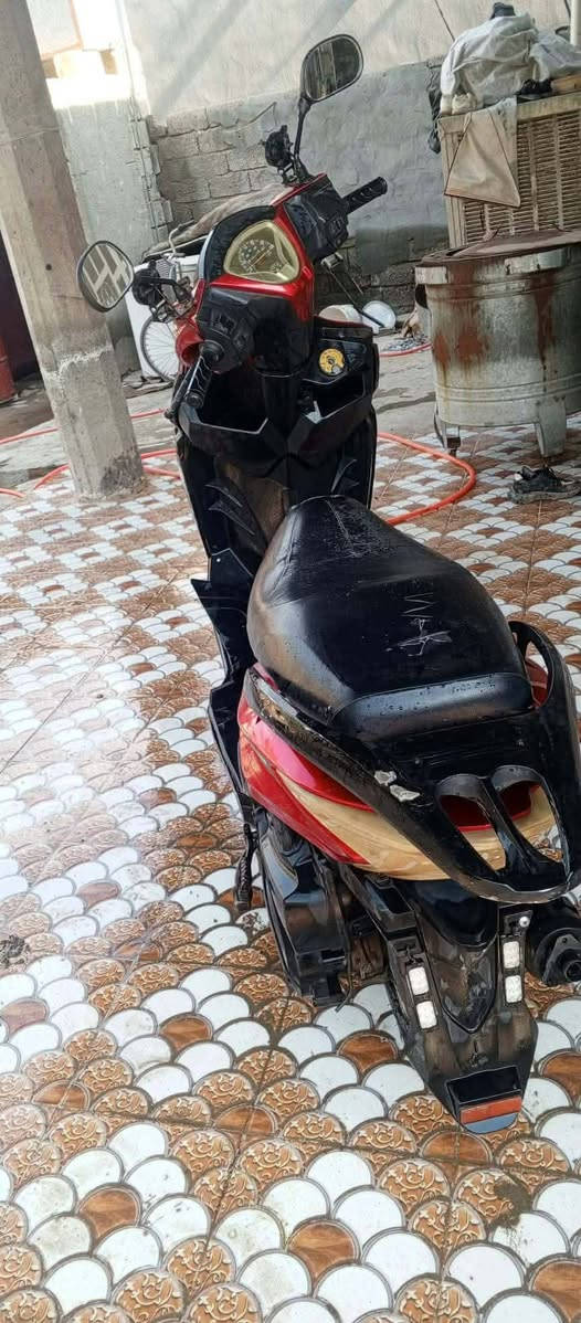 السلام عليكم دراجة للبيع 
موديل 23 دراجة خير من الله احلة من الصورة


**إذا كنت صاحب هذا الإعلان وتريد حذفه لأي سبب، رجاءا أرسل رسالة إلى الدعم الفني**