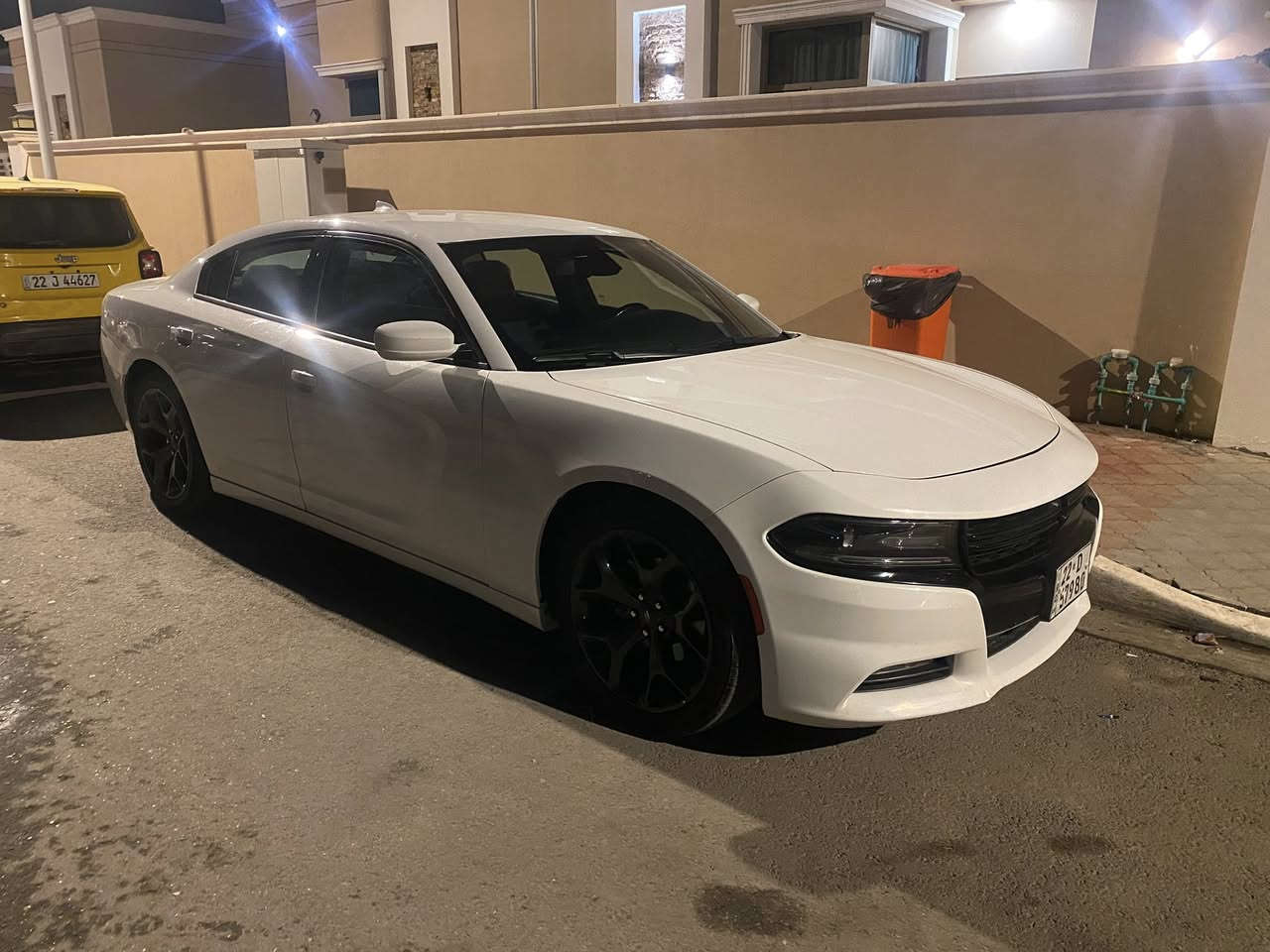 جارجر للبيع 2018 كنديه كفاله  سنويه ل 2029
السعر 240 اتصال ***********
