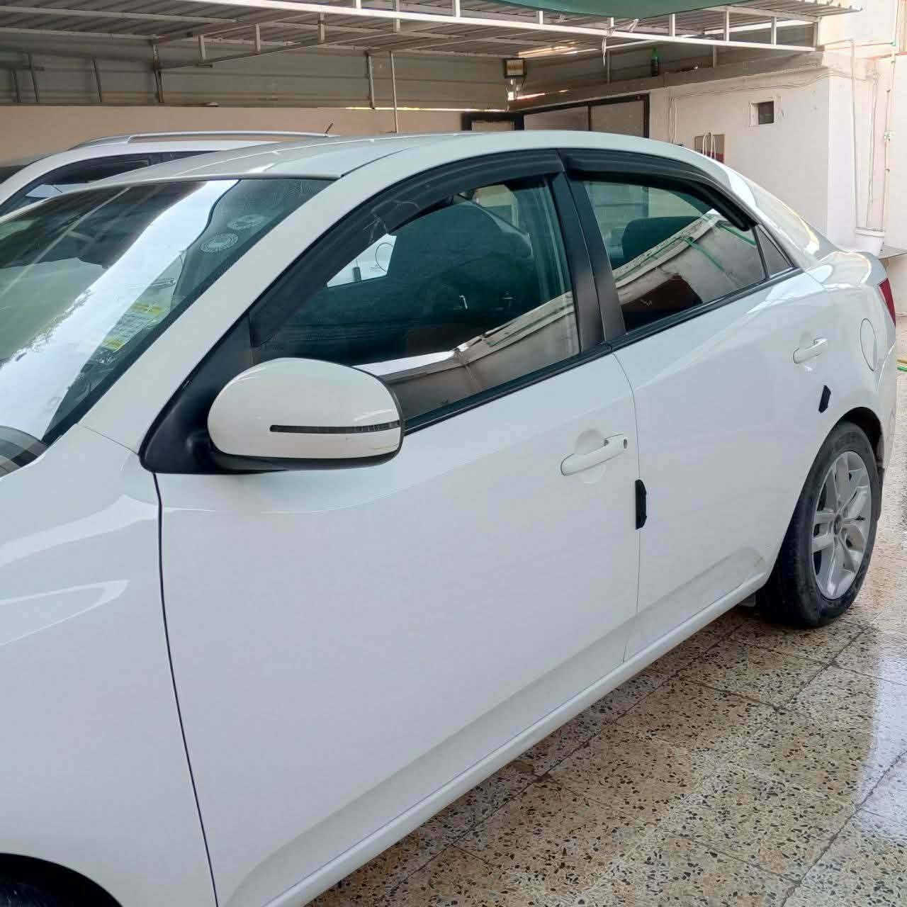 للبيع سيراتو 2012 بدون صبغ بيها مكانات تعديل بارد محرك 16 دوش كير ومحرك شرط سنوية بأسمنه  سعر 110وبي مجال  ***********/***********
