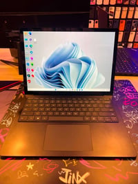 سرفيس لابتوب4 • i5 الجيل11 • شاشة لمس 13.4