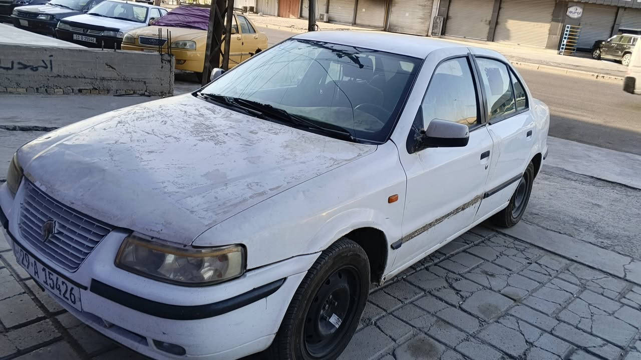 رقم واسط موديل 11كيرو أو محرك بحاله جيده تبريد شغال بيهه ضربه ع بارد امصلحه 30او بيهه مجال ***********
