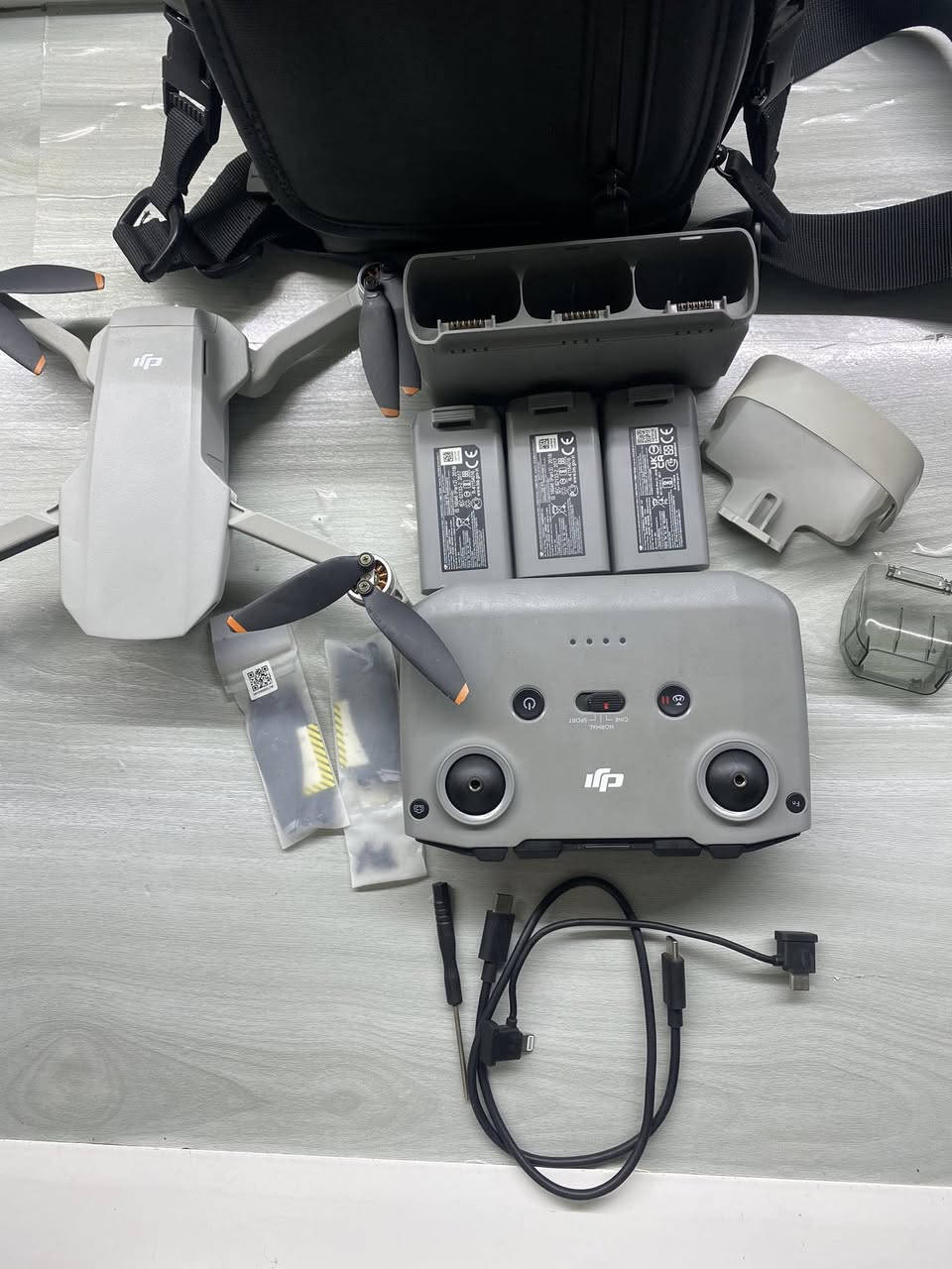 Dji mini2 combo 4k درون 
إنه نظيف مستعمل قةليل
سعر 595 الف
ماعندي توصيل مكاني أربيل 

https://whatsapp.com/channel/0029VbCCEIsDJ6H2LuUTbk0T


**إذا كنت صاحب هذا الإعلان وتريد حذفه لأي سبب، رجاءا أرسل رسالة إلى الدعم الفني**