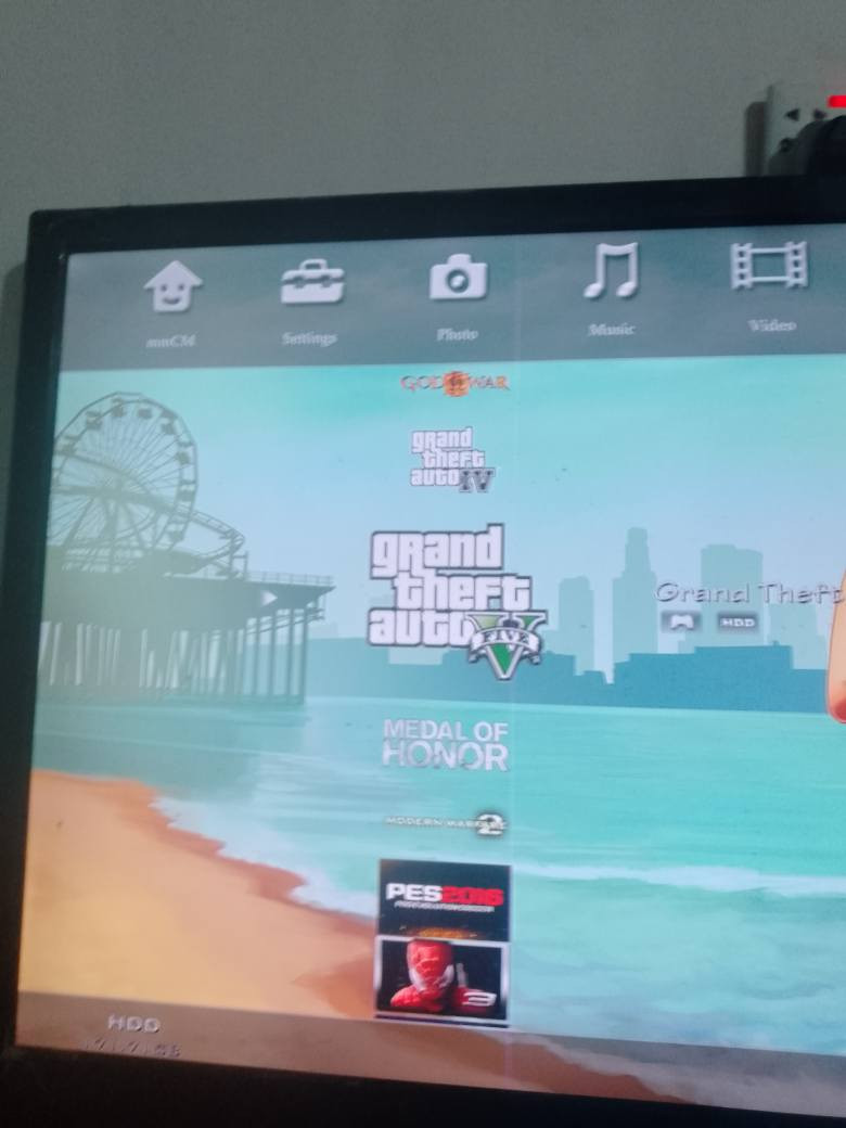 فرۆشتنی خێرا
 بلەی 3 یان PS 3 
ئەو روپی کەپس بەشەرت 500گێگابایت حەقیقی دەیاری زۆر زۆر بەقەوەتی تێدایە 
دوو دەسکی لەگەڵە دوو وایەر دەسکی لەگەڵە
کامل بەشەرت مەزبووت 
سعری 120 قفل لە هەولێرم 
*********** ژ.م أربيل, العراق
