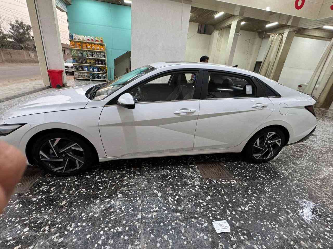 النترا للبيع وارد خليجي تجميع صيني سياره ع وضع شركه يعني بعده زيرو ماشيه 13 ما مشتغله تكسي بانزين محسن اديرله سياره كفاله عامه فول مواصفات واحد ع واحد رقم أربيل تفاصيل هاذا رقمي *********** السعر 153 بيه مجال حك جيه البصرة, العراق
