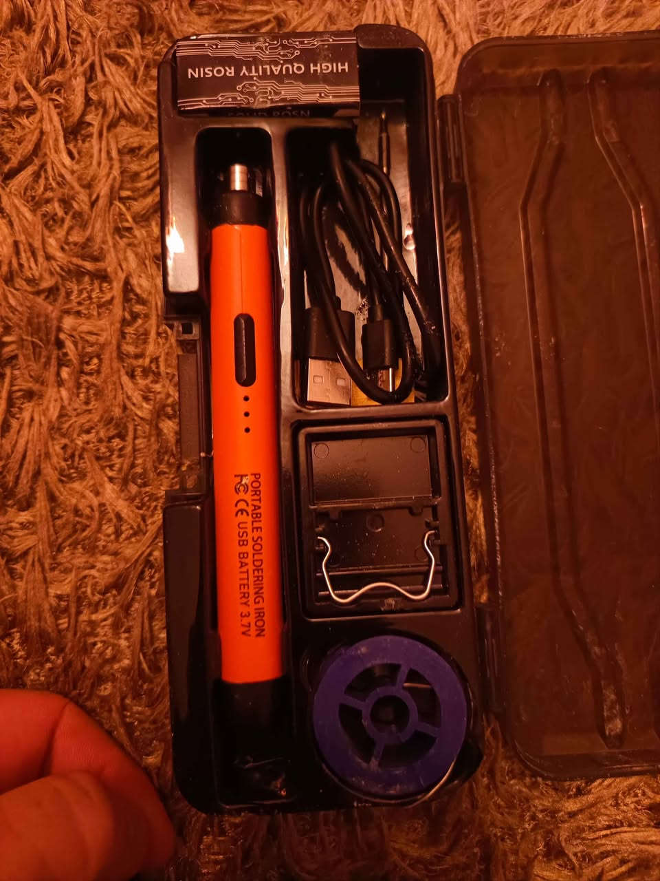 كاويه شحن صغيرة تايب سي بطاريه 3.7 اصلي اورجنال ماركه جديد غير مستعمل بشرط فحص 
كامل اغراض 
كاويه شحن بچوك ماركه اورجنال تايپ سي 
اصلي بةشةرت فحص امام مندوب أربيل, العراق


**إذا كنت صاحب هذا الإعلان وتريد حذفه لأي سبب، رجاءا أرسل رسالة إلى الدعم الفني**