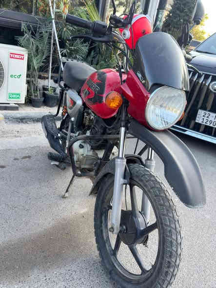 سلام عليكم دراجه للبيع بوكسر  موديل 2023 مرقم بغداد مداور ثاني يوم سعره ملوينين و500 وبيهه مجال للشراي مو شراي لا تدخل وهاذه رقمي ***********والف رحمه لوالديكم لا تكسرون بسعره
