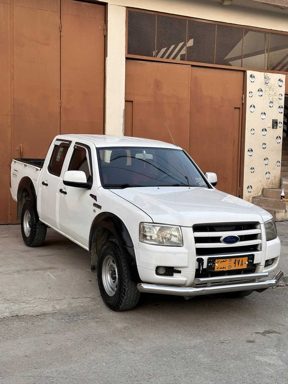 (( فۆڕت ڕەنجەر )) مۆدێل (( 2009 ))
(( گاز ))
 
(( دەبڵ ئەکسل )) 

(( شاشە ئایپاد ))

(( جام کارەبای ))

((برێکی مەزبوتە))

(( تەبریتی مەزبوتە ))

(( چوار تایەوو ویلی لۆک لۆکی بۆ بەستراوە ))

نمونە لەجوانی سەیارەکە بەشەرەتی تەقەو رەقە

 (( بۆیاخو لێدرانی نیە )) سەیارەیەکی جوانو خاوێن ماوەتەوە 

سەیارەکە (( بێچاڵوو شوختە ))  کامل مەسرەف کراوە 

سحری (( 70 $ گەڵا))
 
ئەگەر موشتەری نی سەرمان مەهێشێنە لەگەڵ ڕێزم  

ئەدمینی گوڵ 🌹♥️

ژمارەی خاوەنی
 (( *********** ))
