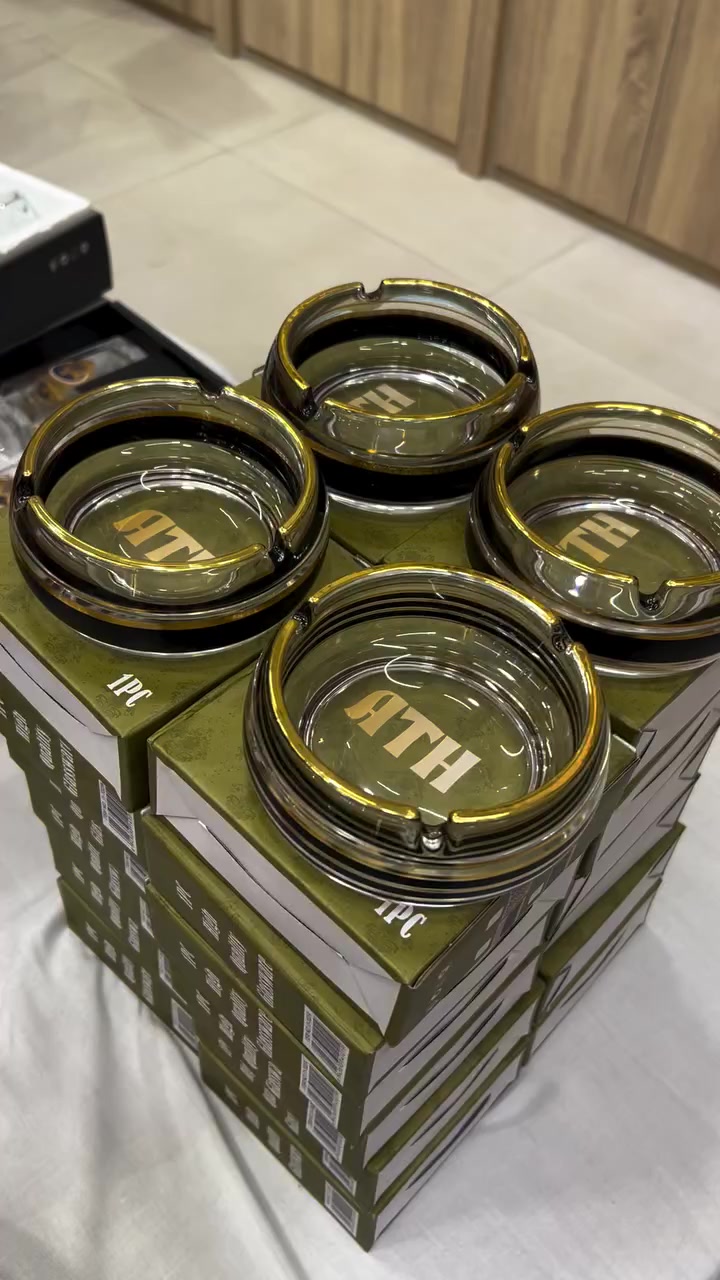 نفاضه زجاج ذهبي 
الكارتون 24 قطعه 

سعر الكارتون 84,000 دينار 

يطلع القطعه 3,500 دينار 

توصيل مجاني لكل العراق
 

-------------------------------

ارقام الهاتف : 
***********

قناتنا على تلغرام : https://t.me/Reyhan_karbala
