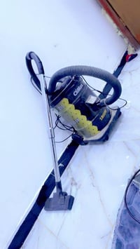 مكنسة كهربائية • بيع مستعجل • أغراض حلوة