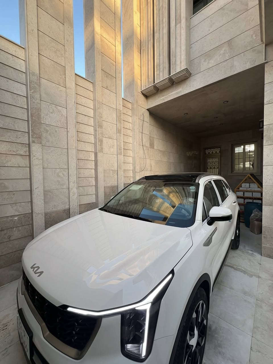 سورينتو 2025 فول بنراما ويل 20 كشنات كهربائي باب خلفي كهربائي حساسات 360 درجه مكينه 6 مكفوله كفاله عامه حته من الزلغ السياره جديده كلش مكاني بصره الشراي يتصل ***********للبيع او مراوس
