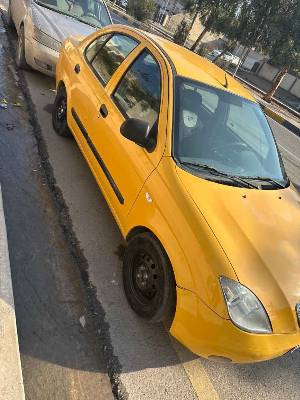 سلام عليكم طيبه للبيع محرك وكير مكفولات 2016السياره بسمي سنويته صاقطه 38بيه مجال***********
