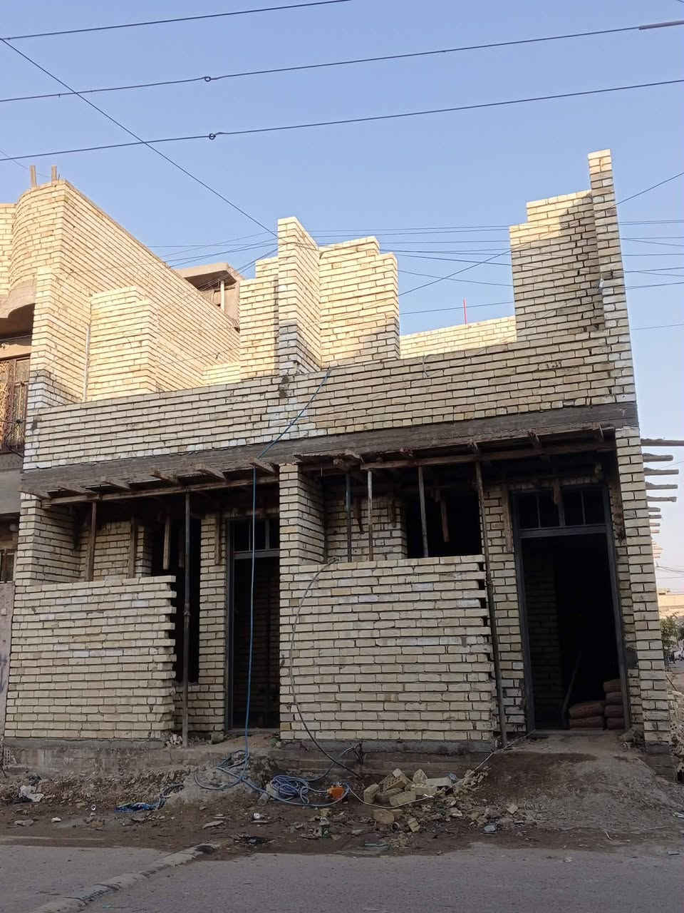 السلام عليكم ورحمه الله وبركاته يوجد خلفه بناء للاستفسار والاتصال على الرقم التالي ***********
