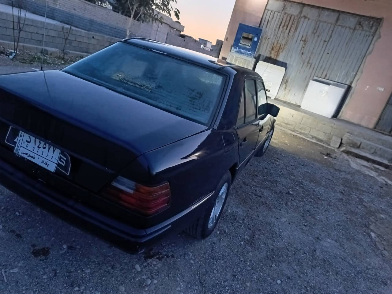 مارسدس ٨٩للبيع 
رقم بغداد الماني شرط تحويل وكاله 
كير ومحرك ٢ونص بالشرط 
صبغ جماليه فقط بدون معجون 
سيارة ياردله نواقص بسيطه سيارة شغاله وين تريد اطلع بيه 
صدر +كهربائيات +زوج تايرات نص عمر وزوج جديد 
 سعر بيع مستعجل يعني كووم حديد لاتخابرني وتسالني شبيه مابيه كاتبلك تفاصيل 
سعر بالنقد ٣٥ وترهم مقدمه والبقيه قسط 
مكان سيارة جلولاء شيخ بابا ***********
