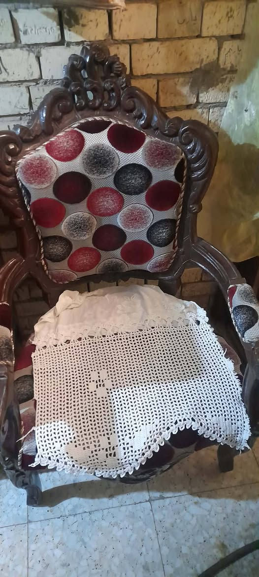 السلام عليكم عندي تخم للبيع  2 قنفات و4 كراسي مابيهن ضرر العنوان بغداد الجديده للاستفسار خاص


**إذا كنت صاحب هذا الإعلان وتريد حذفه لأي سبب، رجاءا أرسل رسالة إلى الدعم الفني**