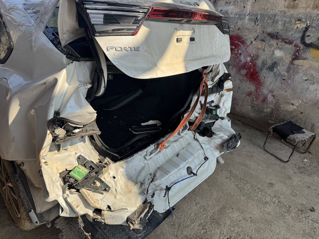 سلام عليكم تابعو أعمالنا يرجا التواصل عبر الواتساب *********** ناصريه حي الصناعي ابلوك الأول باداره ((حيدر و علي))  فورتي ((  2023)) ؟؟ تم سحب البرانكيتات وحوض السبير عالبارد +تصليح الجاملغات عالحار مع تبديل قبق الجنطه والبدنه والدعاميه  أن شاء الله الشغل يعجبكم  &  الله يجفيكم شر الحوادث
