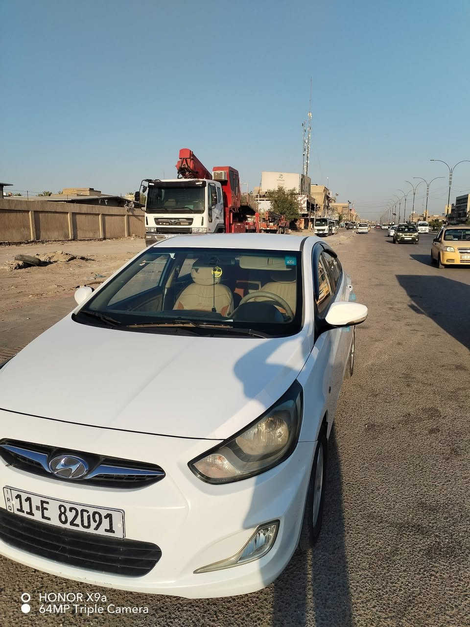 السلام عليكم سياره اكسنت خليجي محرك 1600 سياره بها جاملغ خلفي باقي السياره مكفوله من ماكينه من كير سياره باسمي بغداد السياره اي نقص ما بيها حداديه والكير وماكينه تخم تاير مكفوله ***********
