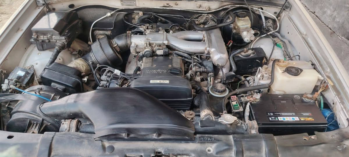 سلام عليكم سياره بطه مديل 2000 مكفوله من الضربة صبغ جماليه فقط سياره جديده السعر 65 وبيها مجال  رقم الهاتف *********** مكلف بل نشر ارقم بي وات ساب البصرة, العراق
