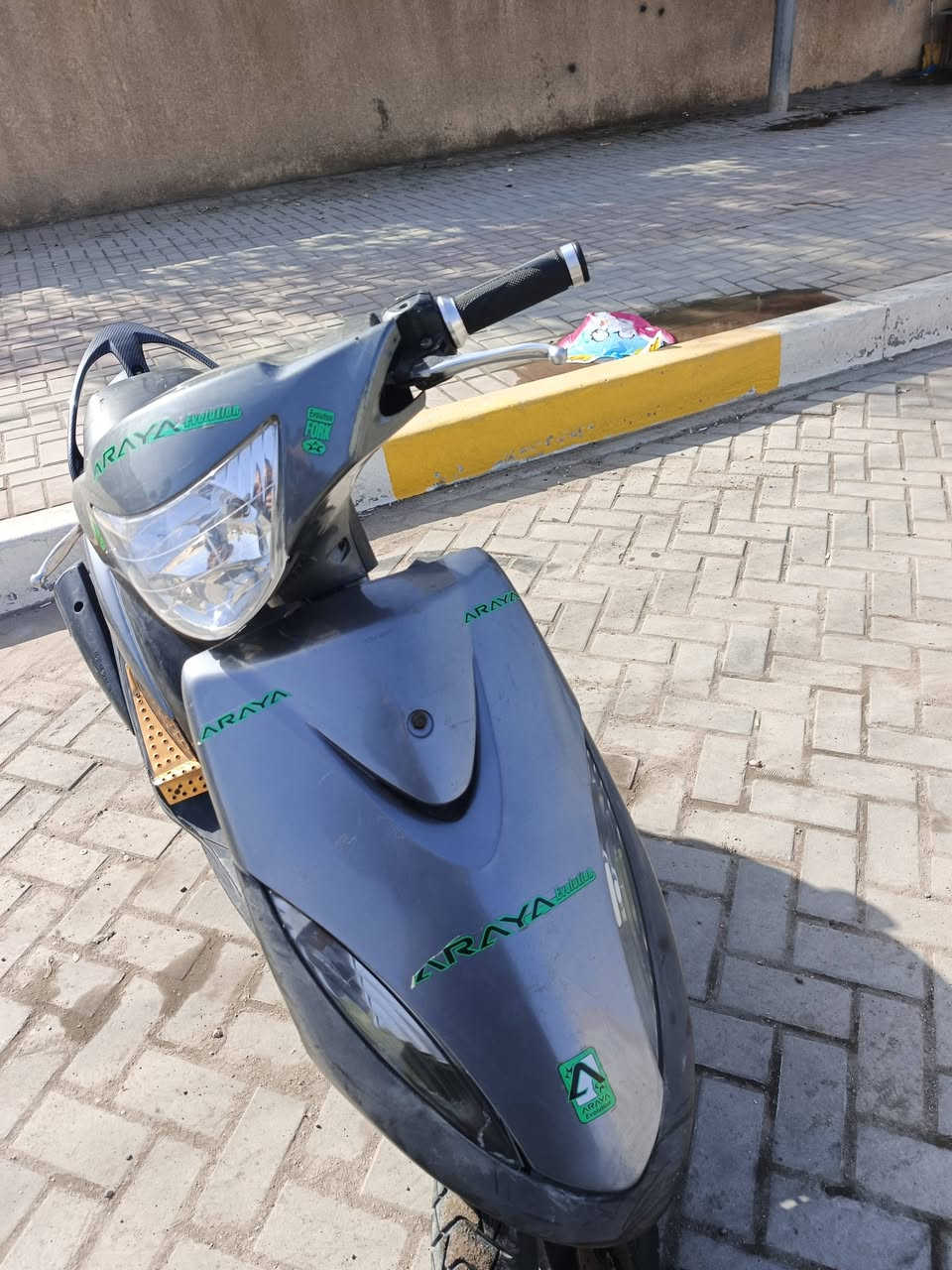 السلام عليكم دراجه عداله 120 شلعه ومعدل اي نقص مابيه مكينه بلادي السعر ٦٥٠ وبيه مجال بكاني بغداد الغزاليه رقم ‏‪***********‬‏
