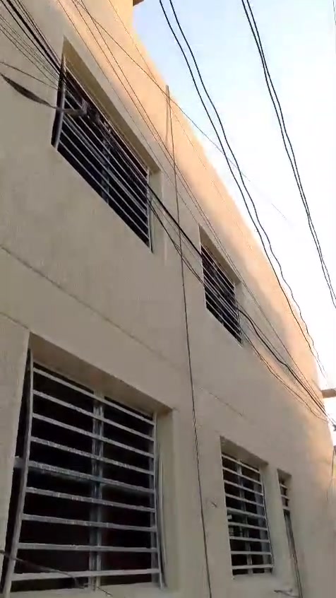 السلام عليكم لباخ متفرغ حاليآ شغل درجه اولى بغداد فقط ***********
