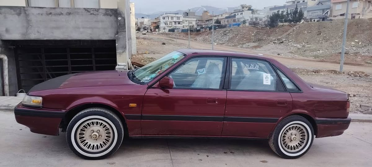 بەناوی خودای گەورە 
مازدای هەشت و بەخ 1991
٤ تایەی لۆکی لەژێردایە  رەقەم سلێمانیە و تەحویل و غرامە و بڕاوە بە شەرت 
کارەبایات مەزبوت و بێ مشکیلە
و هیچ بۆیاغ کاڵبونەوەی نەیەو 
بێ بۆیاغ هیچ دەعمی نیە و زۆر پاک و ڕێکو پێکە
***********
*********** السليمانية, العراق
