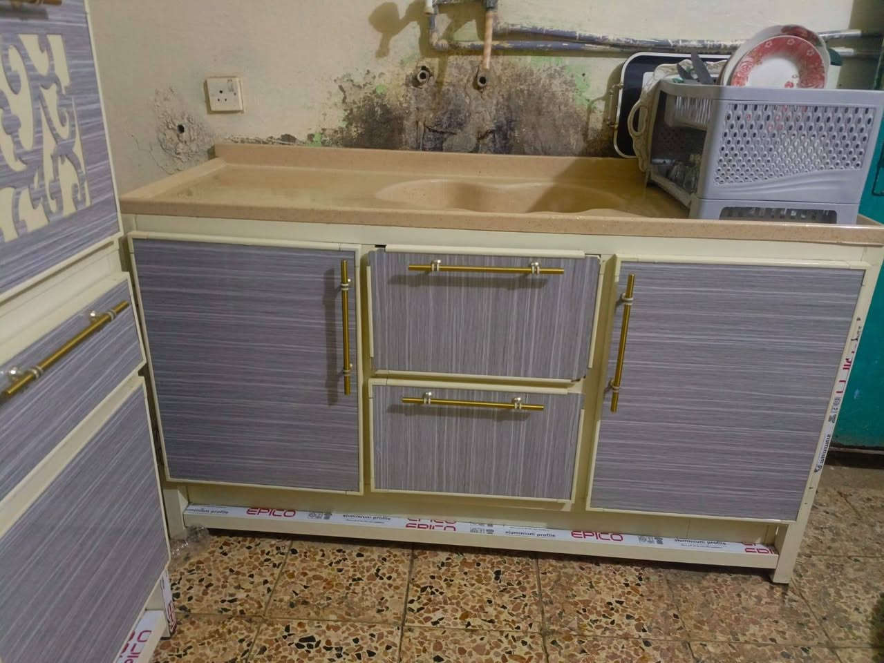 البيع سعر كاونتر 450بي مجال ثلاجه و بلازمه و اوفن 150بيهن مجال مكان بغداد العبيدي الكماليه


**إذا كنت صاحب هذا الإعلان وتريد حذفه لأي سبب، رجاءا أرسل رسالة إلى الدعم الفني**