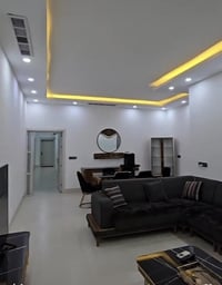 شوراو • ٤٢٥م • كراج ٣ سيارات