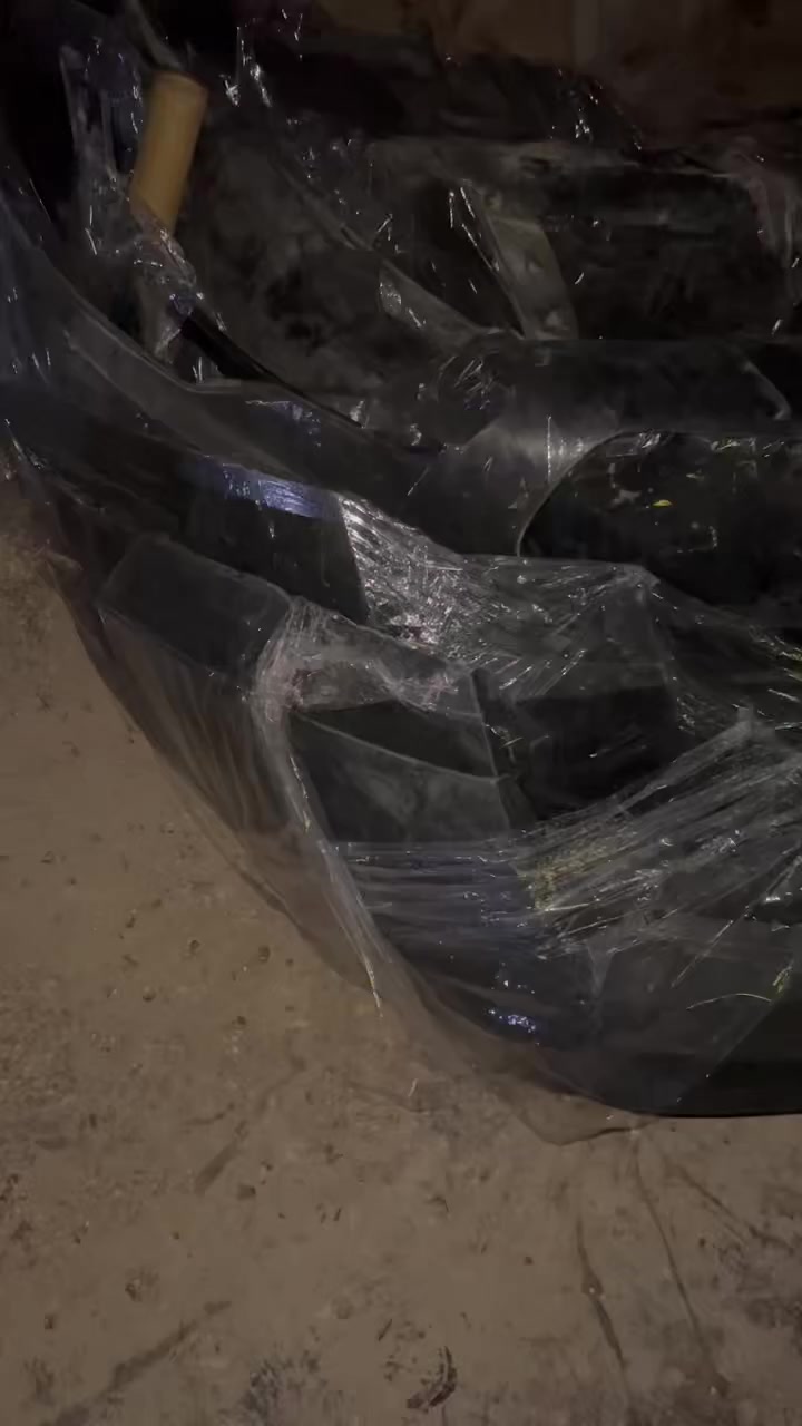 ***********
سيد هاشم الكاضميه حي الصنايع فقط المعروض موجود
