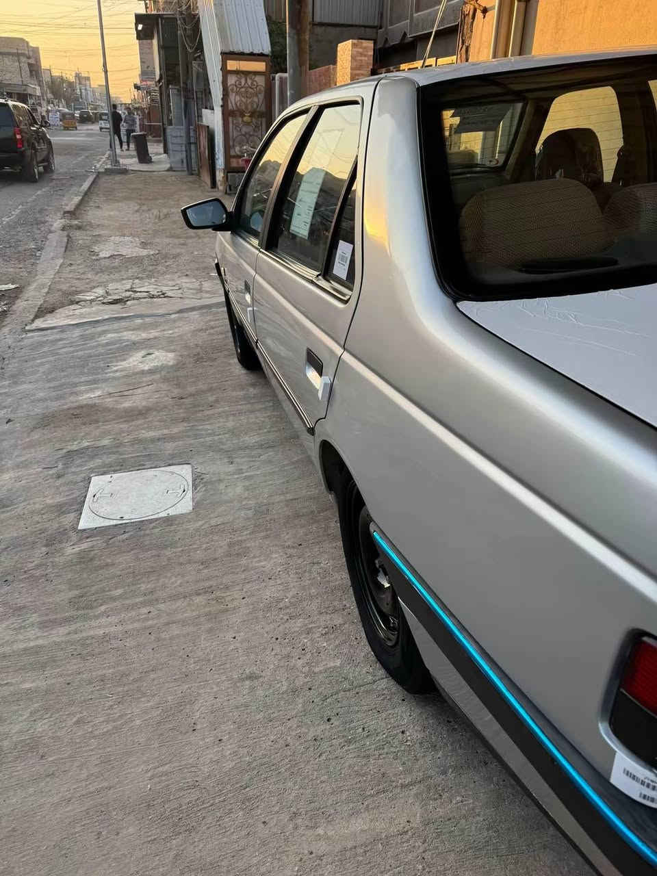 بيجو موديل 18. رقمها بغداد
بيها طخه خشم البنيد وشبر من الجاملغ

السعر 60 ورقه

رقم الهاتف /***********
