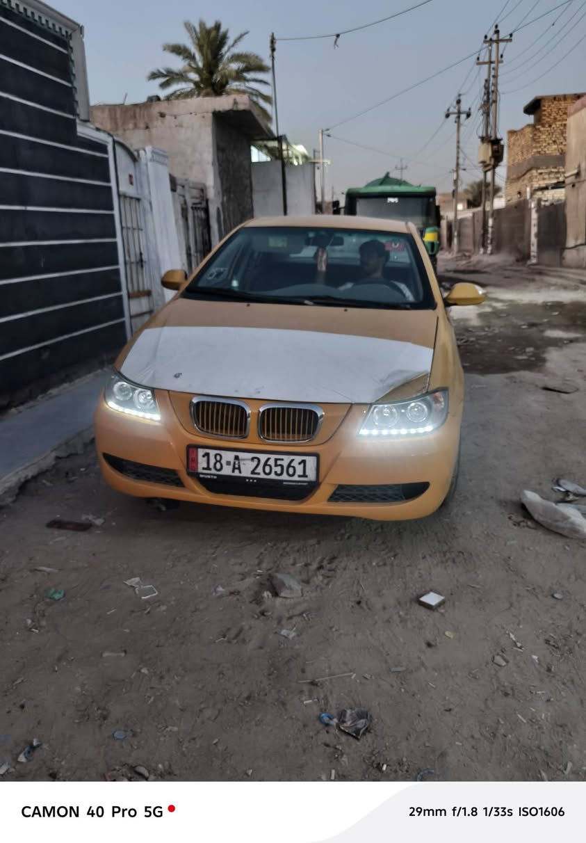 سلام عليكم نيفان للبيع موديل ١٢ سياره بلاديه وجديده مكاني ببو خستاوي بل حله رقم وهيه مصفره سعره٤٠ ***********
