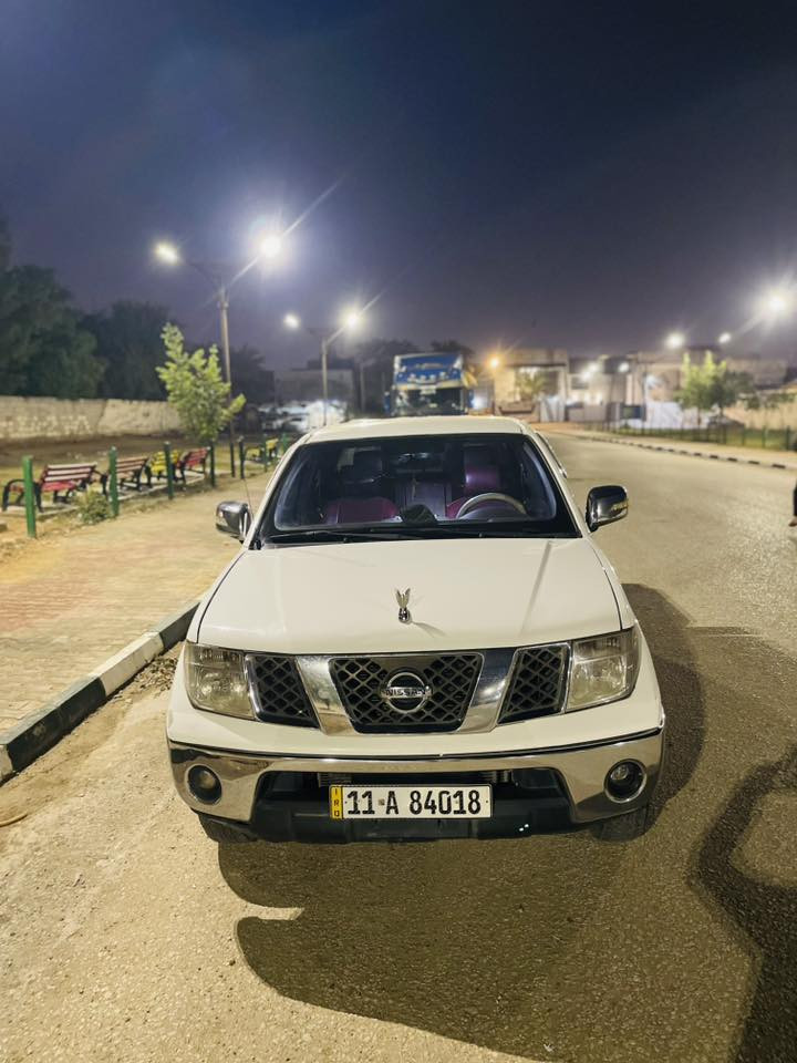 سلام عليكم
من رخصة مدير الاكروب 
نيسان فيڤاره مديل 2013 رقم بغداد دولي السعر 118 وبيها مجال سياره نضيفه 
الاستفسار
 ***********واتساب 
***********اتصال
