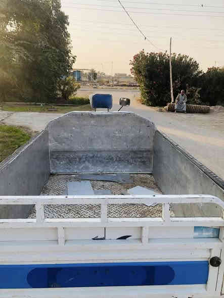 السلام عليكم ستوته ١٩. أصوليه بوجهك للترقيم نظيفه  وكاعده  يحتاجلها ترتيبات قليله متوازين عليها محتاجين فلوس. سعرها ١٦٥٠ وبيها مجال. محرك مجفت جديد درجه أولى يحتاج تفيلس فقط 
***********
مكانها شهربان. الشاخه
