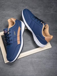 حذاء رجالي • أزرق • مريح