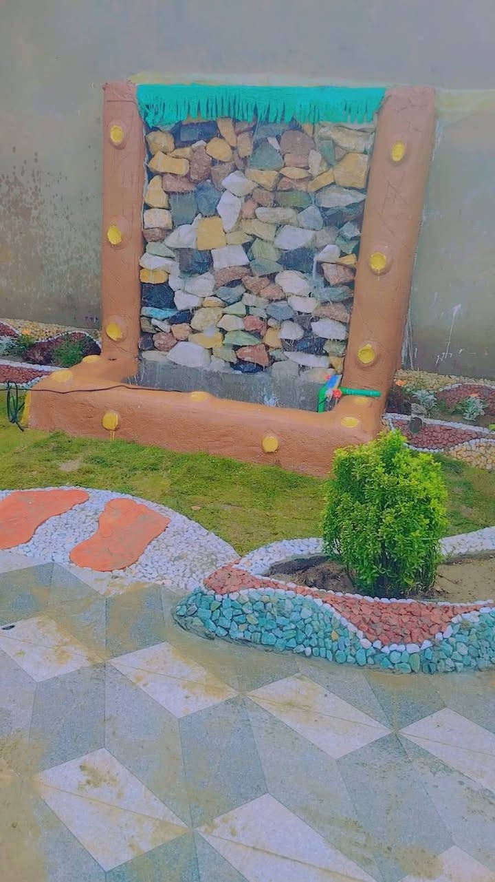 حسن لديكور ***********
عمل ديكورات درجه اولى نقشات شلال نافوره وبأسعار مناسبة
