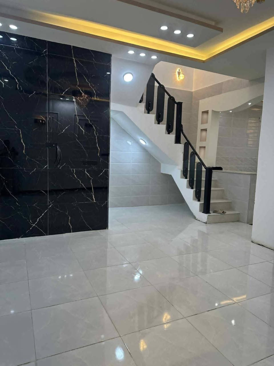 150 متر للبيع طابو زراعي سند 25 قرار محكمه بناء جناي درجه اولى السطح مطبك شتايكر
ربط ماء وخزان وسخان وماطور 
بسعر 58 وبي مجال
عنوان البيت نجف مقابل ملحق قرية الغدير موقع مميز
للاستفسار اتصل على *********** أو مراسله واتساب
