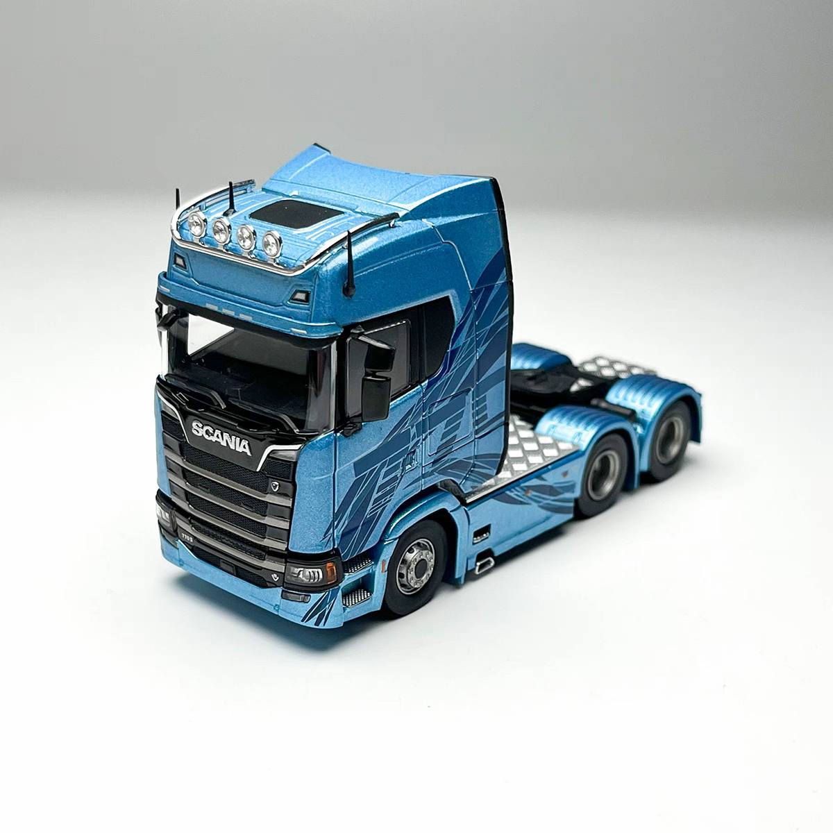 حجم 1/64
السعر 60 الف


**إذا كنت صاحب هذا الإعلان وتريد حذفه لأي سبب، رجاءا أرسل رسالة إلى الدعم الفني**