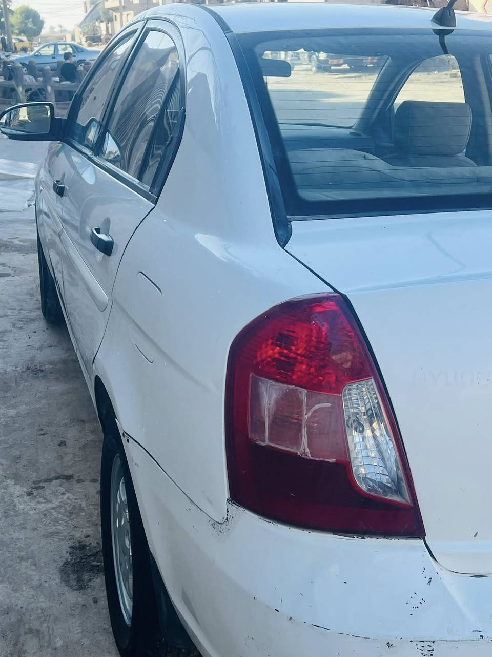 اكسنت موديل 2007 مكينه كير شرط كير عادي بيه قطعتين صبغ بدون داخل تبريد تدفئه شرط رقم ديالى سنويه 27 شرط تحويل سياره حلوه السعر 72 وبيه مجال استفسار على رقم *********** مكان سياره ديالى بعقوبه
