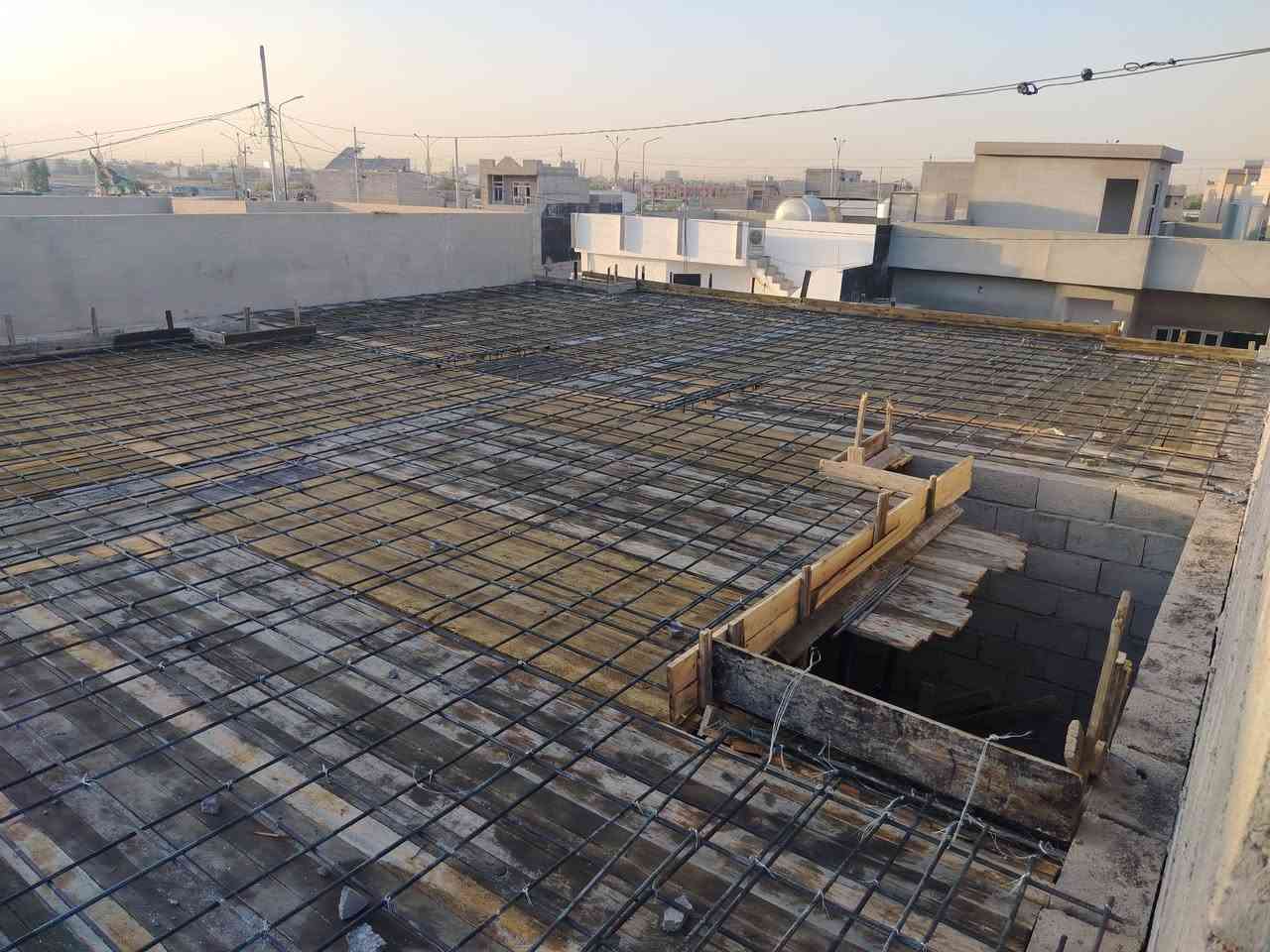 بفضل الله تعالى 
عملنا داخل كركوك بسعار مناسبة
شعندك بخدمتك 
أساس _ رباط _ سقف _ واجهة ديكورات 
أتفضل خاص 
او اتصل *********** متوفر واتساب.!
