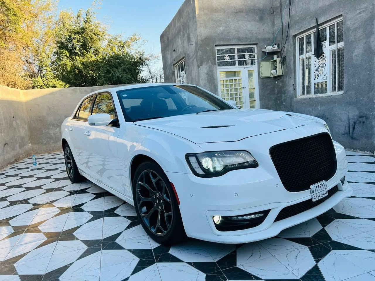 اوبامه 2018 اصل كتب ضباط دوخل جديد رقم صلاح دين حدثه فقط بنيد تبديل والباقي كفاله عامه من كلشي وحته كتب فحص بيه فول مواصفات عده فتحه برده خلفيه محرك 3600 ليت زون اصلي كشن جلد  سياره جاهزه من كلشي مكاني الناصريه السعر  225وبيه مجال 
  *********** __***********
