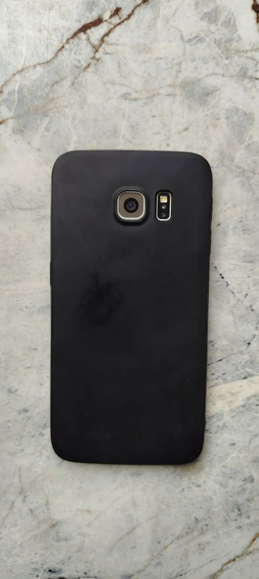 موبايل للبيع كله شغال بفطر باللمس الذاكره 32 السعر 60 وبي مجال***********
