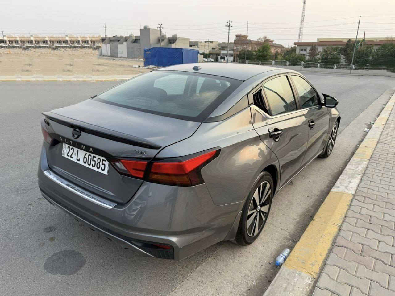 نیسان ئاڵتیما مۆدێل 2019sr بێ سلاید سەیارەکە یەک پارچە و نیوی هەیە ئێرباک سوکان و دەشبڵ سیستەم نرخی 143 کەمێ مەجال *********** أربيل, العراق
