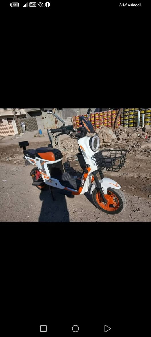 دراجة شحن موديل ٢٠٢٥ حيل نظيفه بصمتين وشاحنه الاصليه بدون بطاريات العنوان بعقوبه مدخل المفرك *********** /***********
