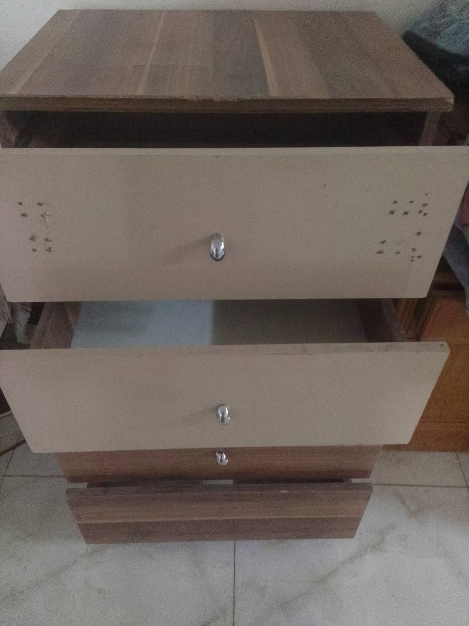 ميز السعر 60الف بغداد الحريه


**إذا كنت صاحب هذا الإعلان وتريد حذفه لأي سبب، رجاءا أرسل رسالة إلى الدعم الفني**