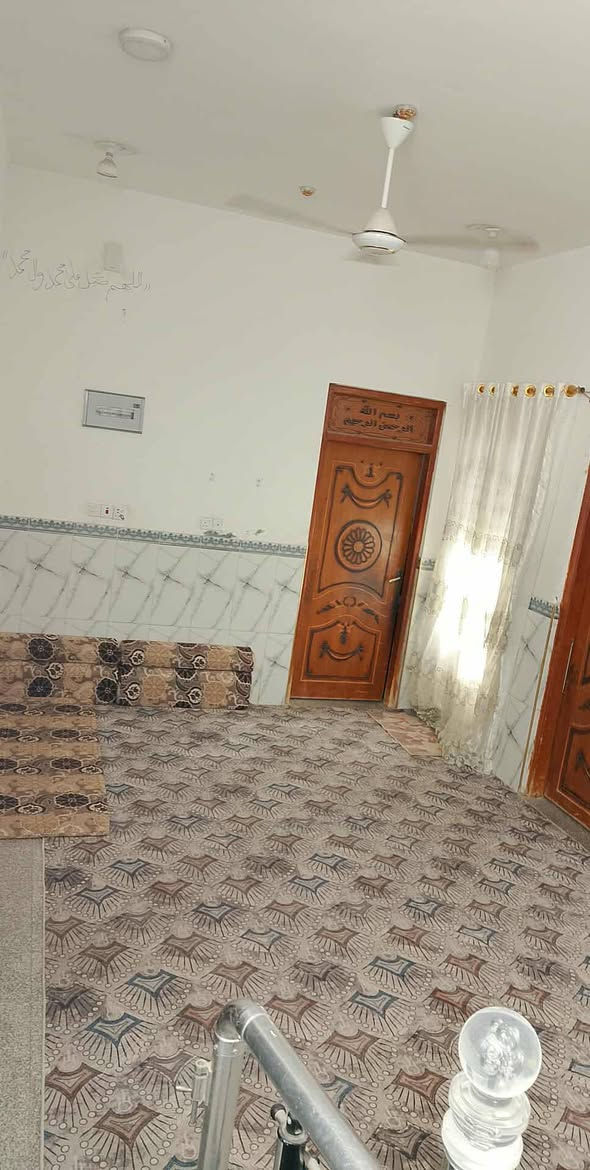 سلاام وعليكم بناء كونكريت مسلح مساحته 200
زراعي مشمول الطابو 
خريطه مهندس 
بناء طابوك السعر 105وبيه مجال المكان ناصريه فضليه وهاذه رقمي ‏‪0787 551 5343‬‏
