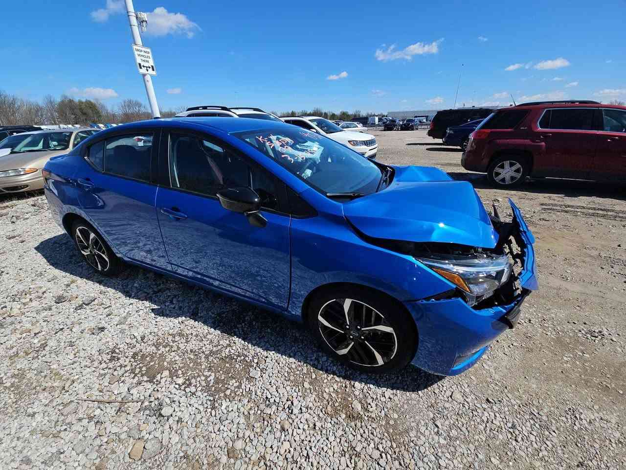 SR

اعلى فئه بل فيرسا

مكسيكي

فحص موقت تترقم جميع محافظات

بصمه +بصمه ابواب+صندوك 

نقطة عمياء +اشاير بل مري

نضام ترحيب
نضام ارتجاج المقود عن الخروج من المسار 

تشغيل عن بعد

شاشة تدعم كار بلي

شاحن مبايل لاسلكي

قرائة مستو الإطارات

توقف ذاتي امامي +خلفي

مانع منحدرات +مثبت سرعة

تدفىه بل كشنات

شاشة تبريد الكترونية

السياره جاهزه كلش مانقصه اي شي

صور الحادث مرفقه ايرباك دركه فقط

وتبديل بنيد ماشيه 16 الف بحاله الزيرو

السعر 112وبيه مجال 

***********
